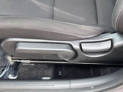Used 2026 Hyundai Kona SE FWD image 19