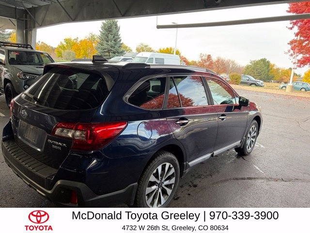 Used 2018 Subaru Outback 3.6R Touring AWD/4WD image 5