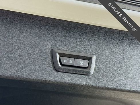 Used 2025 BMW X3 xDrive30i w/ Premium Package image 27