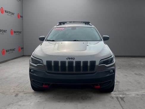 Used 2020 Jeep Cherokee Trailhawk w/ Cold Weather Group AWD/4WD image 11