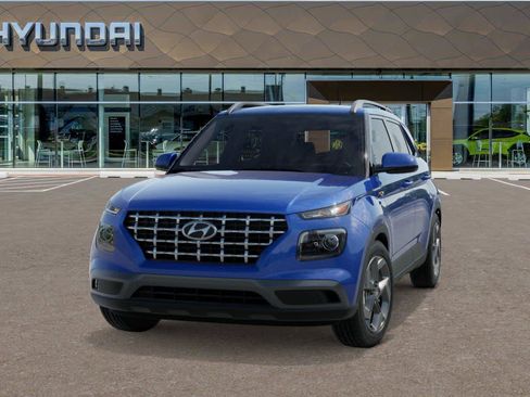 New 2025 Hyundai Venue SEL image 6