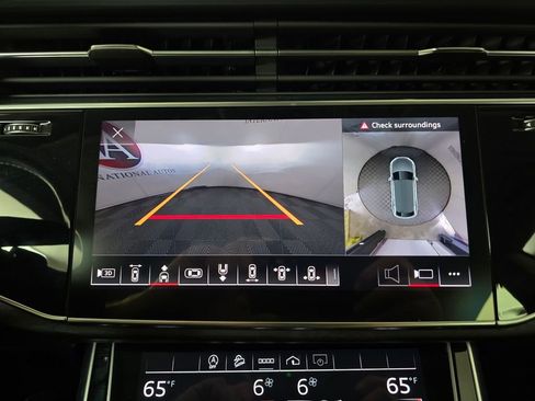 Used 2023 Audi Q8 Premium Plus w/ Premium Plus Package image 25