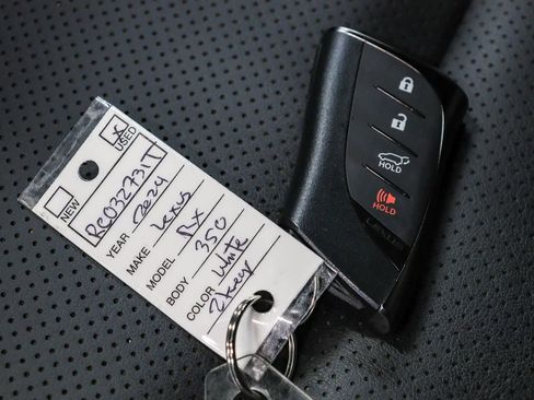 Used 2024 Lexus RX 350 Premium w/ Convenience Package FWD image 30