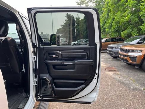 Used 2023 RAM 2500 Limited AWD/4WD image 42