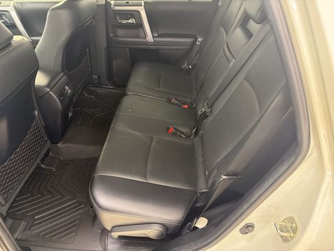 Used 2022 Toyota 4Runner Limited AWD/4WD image 15