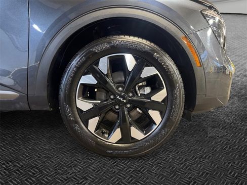 Used 2024 Kia Sportage X-Line w/ X-Line Premium Package image 11