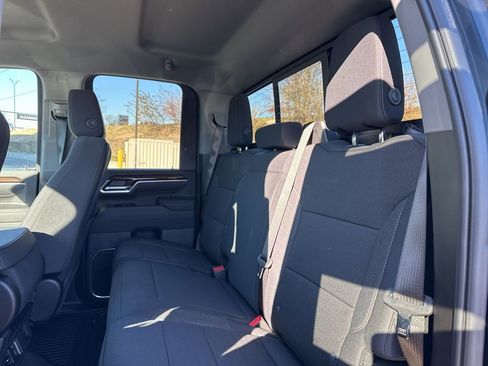 New 2026 GMC Sierra 2500 SLE w/ SLE Value Package; image 27