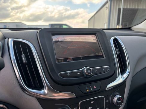Certified 2024 Chevrolet Equinox LS image 21