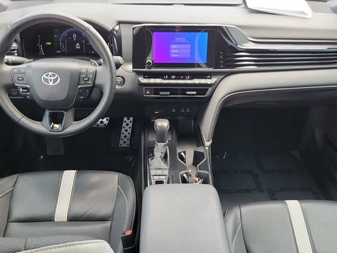 Certified 2025 Toyota Camry SE w/ Convenience Package FWD image 11