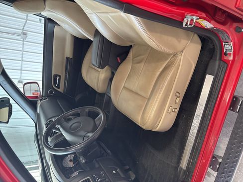 Used 2010 Chevrolet Colorado LT image 36