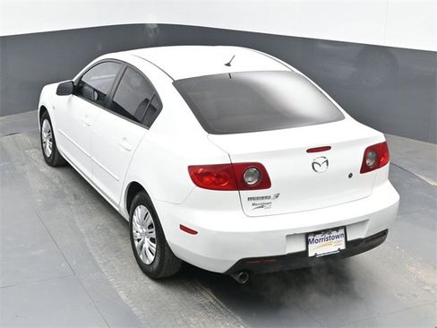 Used 2004 MAZDA MAZDA3 I image 32