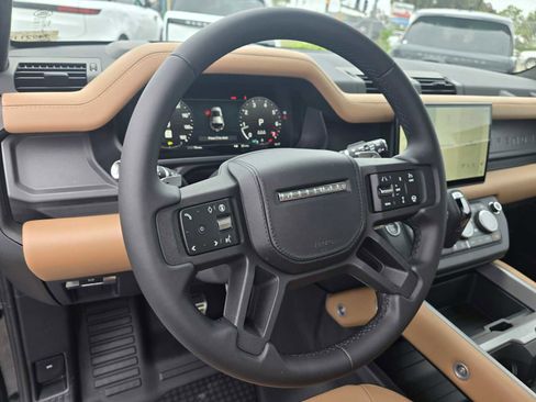 New 2025 Land Rover Defender 110 V8 image 25