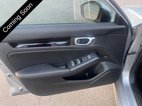 Used 2024 Honda Civic Touring image 10
