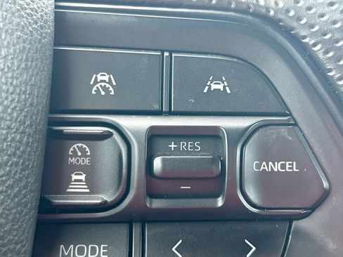 Used 2025 Toyota Tacoma SR5 RWD image 18