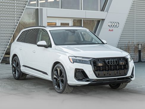 New 2026 Audi Q7 3.0T Premium Plus image 2