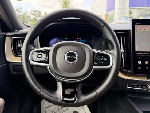 Certified 2026 Volvo XC60 B5 Plus AWD/4WD image 17