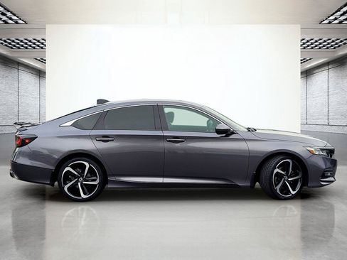 Used 2020 Honda Accord Sport image 6