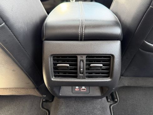 Used 2023 Nissan Altima 2.5 SL FWD image 29