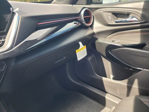 New 2026 Chevrolet Trax RS w/ Driver Confidence Package FWD image 35