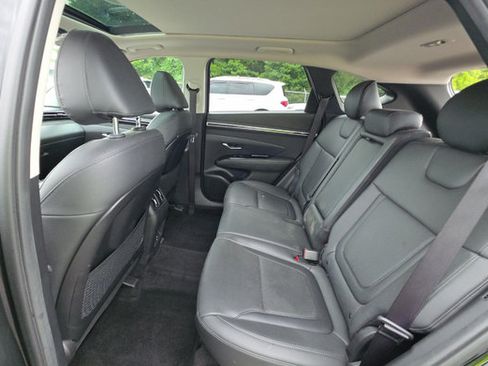 Used 2023 Hyundai Tucson Limited AWD/4WD image 10