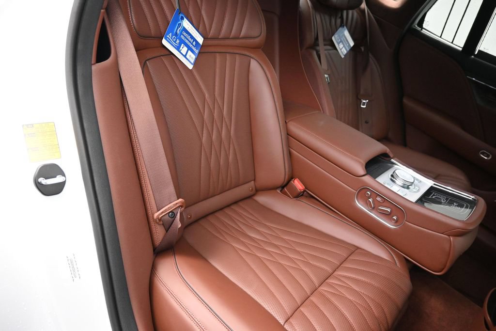 Used 2024 Genesis G90 3.5T AWD/4WD image 31