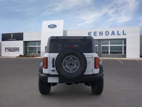 New 2025 Ford Bronco Badlands w/ Sasquatch Package AWD/4WD image 5