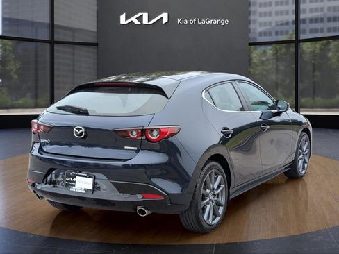 Used 2024 MAZDA MAZDA3 s image 8