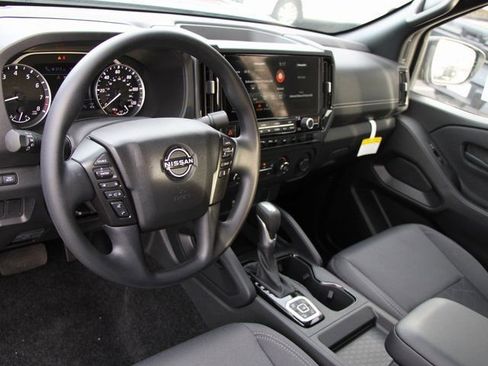 New 2026 Nissan Frontier SV w/ Tow Package image 5