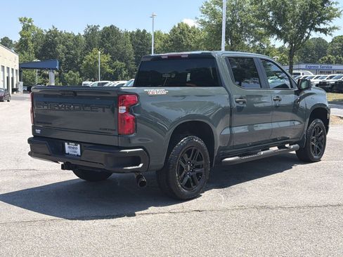 Used 2025 Chevrolet Silverado 1500 Custom Trail Boss w/ Turbomax Blackout Package AWD/4WD image 12