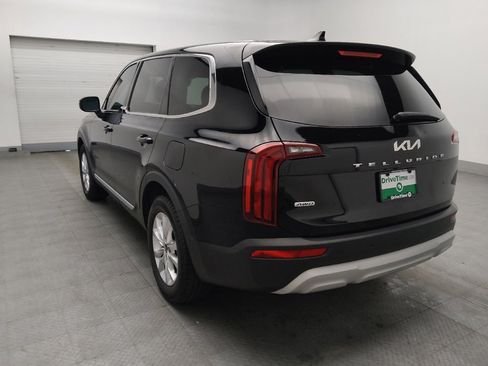 Used 2022 Kia Telluride LX AWD/4WD image 5