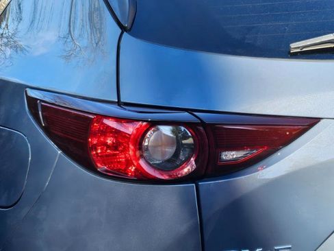 Used 2021 MAZDA CX-5 Carbon Edition image 27