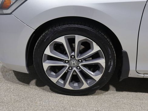 Used 2014 Honda Accord Sport image 7