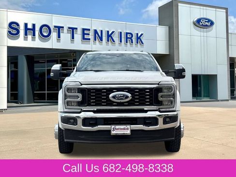 Used 2025 Ford F450 Lariat w/ Chrome Package AWD/4WD image 2
