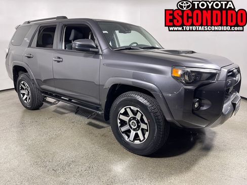 Certified 2022 Toyota 4Runner TRD Off-Road AWD/4WD image 1