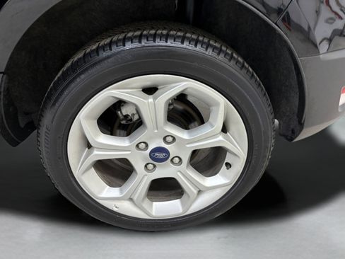 Used 2021 Ford EcoSport SE w/ SE Appearance Package image 7