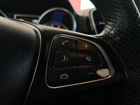 Used 2018 Mercedes-Benz GLE 350 w/ Premium 1 Package image 31