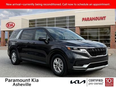 Used 2023 Kia Carnival LX
