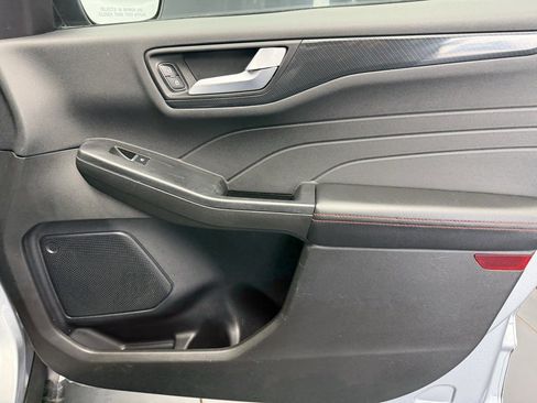 Used 2024 Ford Escape ST-Line image 48