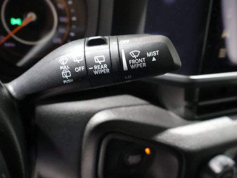 Used 2025 Jeep Wrangler Unlimited Sport AWD/4WD image 33