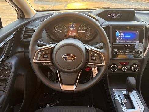 Used 2023 Subaru Crosstrek 2.0i image 18