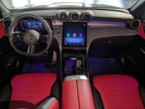 Certified 2025 Mercedes-Benz GLC 300 image 18