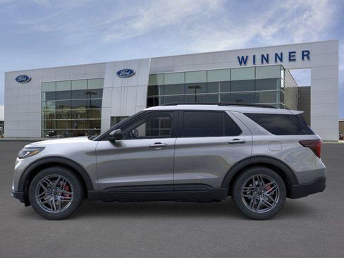 New 2026 Ford Explorer ST-Line w/ ST-Line Street Pack AWD/4WD image 3