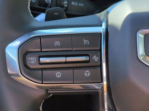 New 2026 GMC Acadia Denali w/ Super Cruise Package image 16