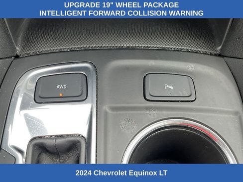 Used 2024 Chevrolet Equinox LT AWD/4WD image 7