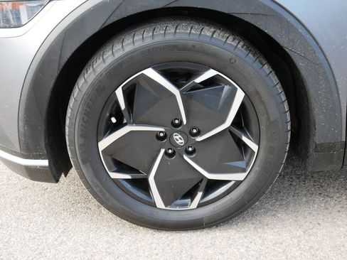 Used 2023 Hyundai Ioniq 5 SEL image 15