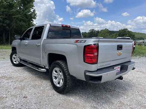 Used 2018 Chevrolet Silverado 1500 LT w/ All Star Edition AWD/4WD image 23