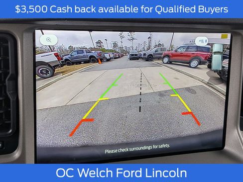 New 2025 Ford Bronco Outer Banks w/ Black Appearance Package image 24