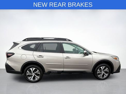 Used 2020 Subaru Outback Limited image 2