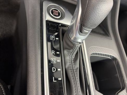 Certified 2025 Nissan Sentra SV FWD image 25