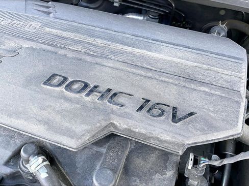 Used 2021 Hyundai Elantra SE FWD image 33